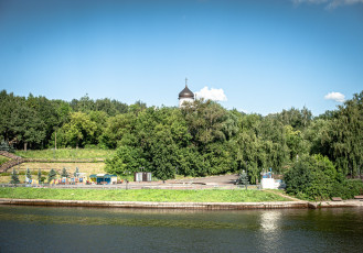 000_6763